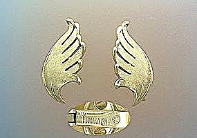 Crown Trifari Clip Earrings Vintage Gold Tone Wings