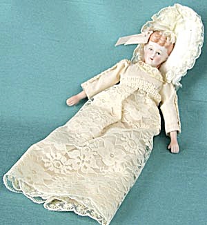 Vintage Porcelain Lady in Lace Gown Christmas Ornament (Image1)