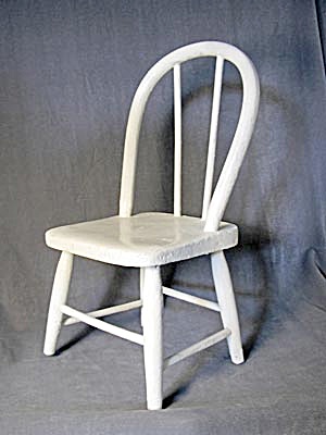 White Bent-wood Doll Chair Vintage (Image1)
