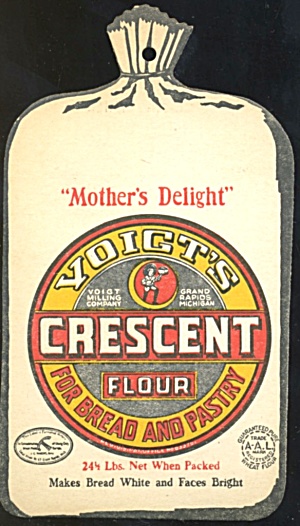 Voigt's Crescent Flour Die Cut Score Card