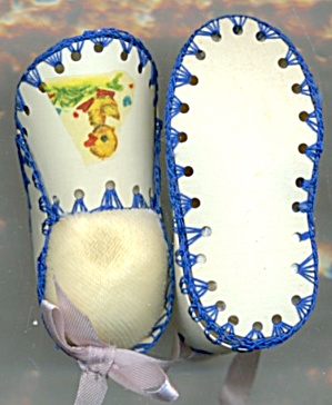 Vintage Duckling Mini Shoes (Image1)