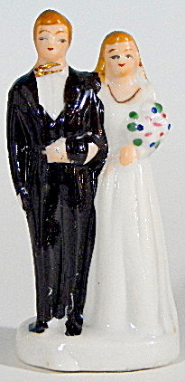 Vintage Bride and Groom Cake Topper (Image1)