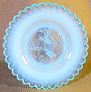 Opalescent Blue Ducks & Cattails Plate (Image1)