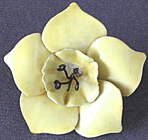 Vintage Sandor Yellow Enamel Flower Brooch (Image1)
