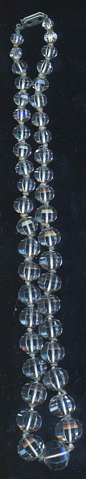  Vintage Cut Crystal Necklace (Image1)