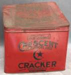 Click to view larger image of Vntage Tom Thumbs Crescent Macaroni and Cracker Tin (Image4)