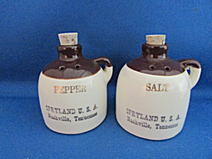 Brown Jug Salt And Pepper Shakers From Opryland Usa