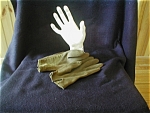 Click here to enlarge image and see more about item 438: Corduroy Dress Gloves