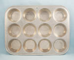 Click here to enlarge image and see more about item 312TE: Wear Ever Aluminum Muffin Pan No. 2756