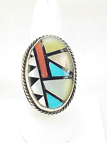 VINTAGE NATIVE AMERICAN ZUNI MENS STERLING SILVER INLAID TURQUOISE CORAL RING (Image1)