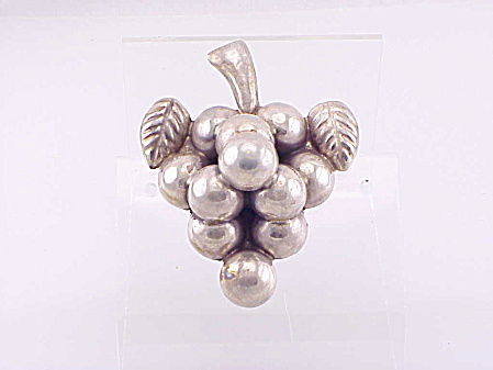 Vintage Plata Mexican Sterling Silver Grape Cluster Brooch