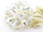Click to view larger image of VINTAGE AURORA BOREALIS GLASS CRYSTAL AND RHINESTONE FLOWER BROOCH (Image2)