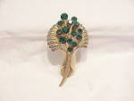 Click to view larger image of VINTAGE GOLD TONE BROOCH WITH EMERALD GREEN RHINESTONES (Image4)