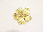 Click to view larger image of VINTAGE RHINESTONE BUTTERFLY ON GOLD TONE LEAF BROOCH (Image2)