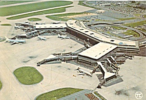 Aeroport Paris Orly Planes at Jetways cs10442 (Image1)