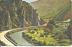 German River Scene Postcard p34782 (Image1)